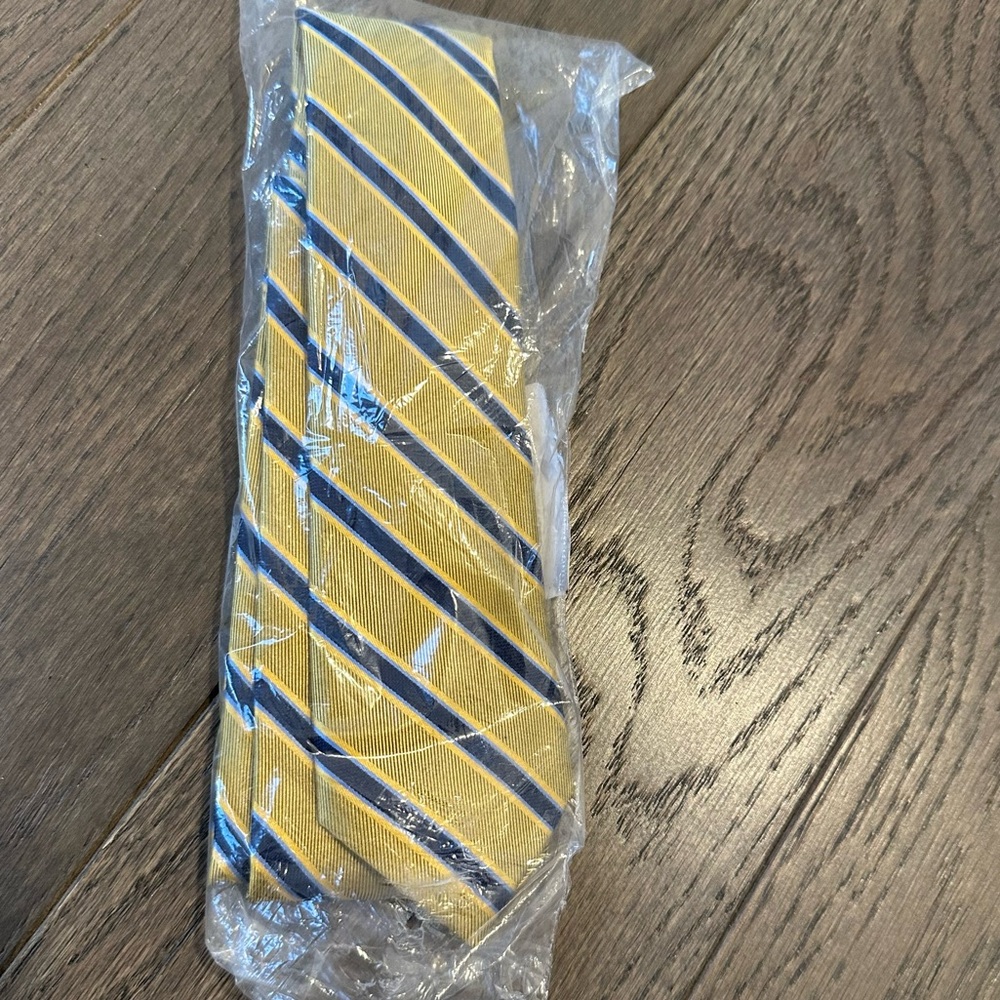 NWT Yellow and Blue Striped Men's Tie